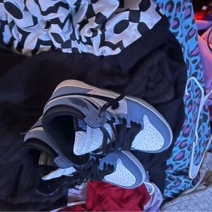 Light blue ones 8/half and dark blues 8